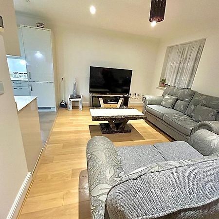 Lovely Cosy Apartment Bromley Buitenkant foto