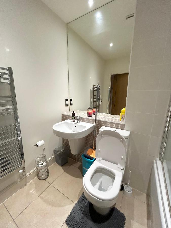 Lovely Cosy Apartment Bromley Buitenkant foto